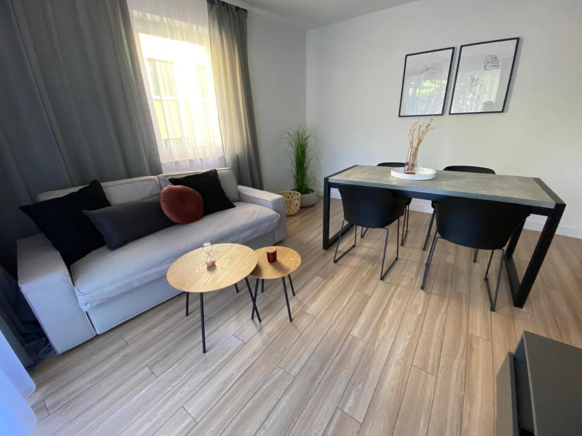 Ferienwohnung Apartament Moonapart Thorn Exterior foto